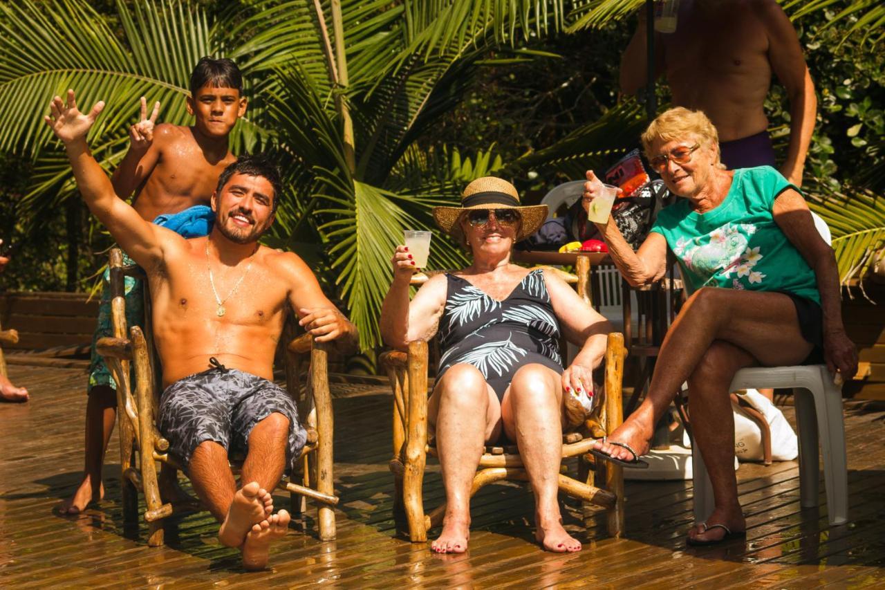 Pousada Guarda Beach House กวาร์ดาโดเอมบาอู ภายนอก รูปภาพ