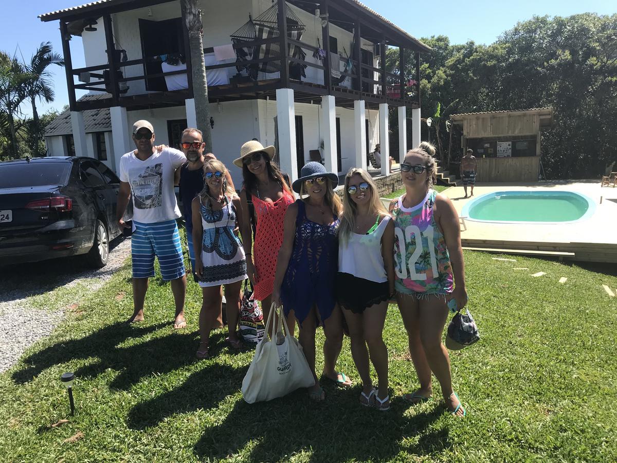 Pousada Guarda Beach House กวาร์ดาโดเอมบาอู ภายนอก รูปภาพ