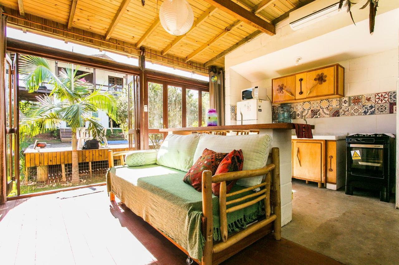Pousada Guarda Beach House กวาร์ดาโดเอมบาอู ภายนอก รูปภาพ