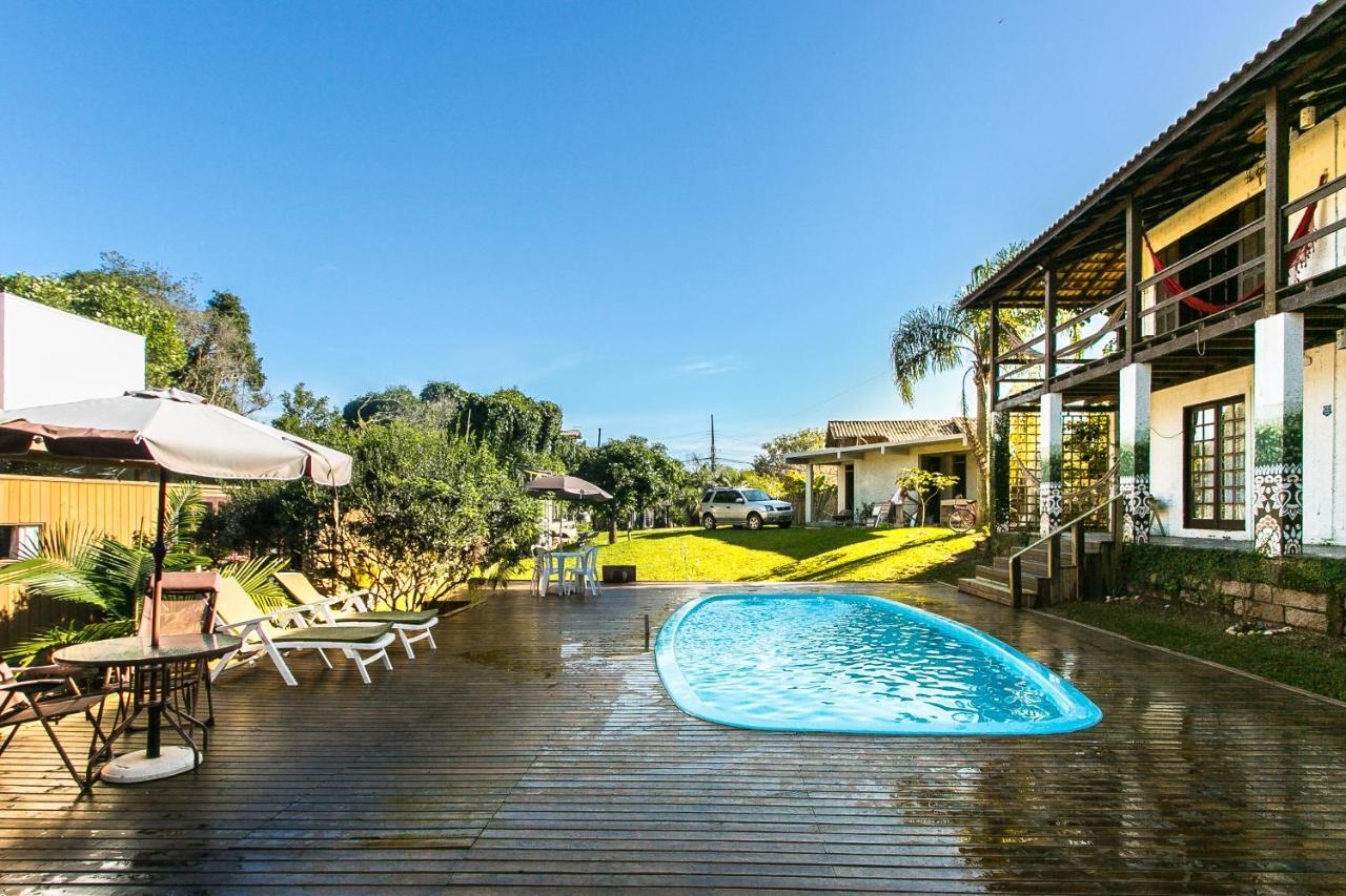 Pousada Guarda Beach House กวาร์ดาโดเอมบาอู ภายนอก รูปภาพ